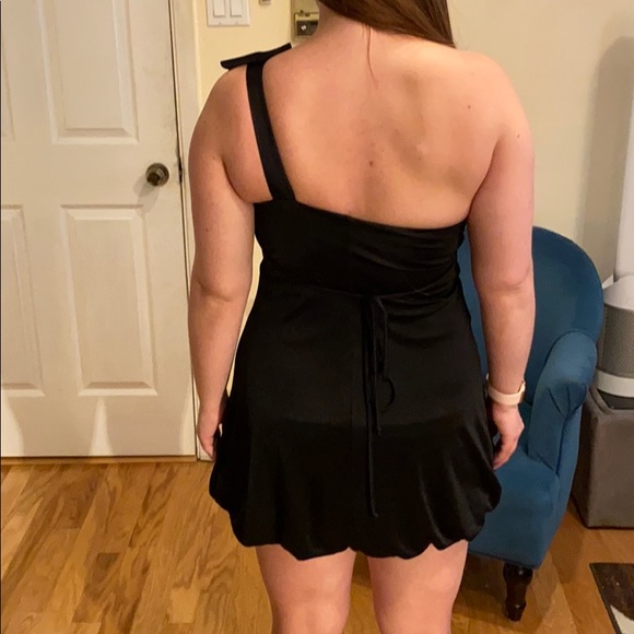 Windsor single strap formal dress in black size S - Picture 3 of 11